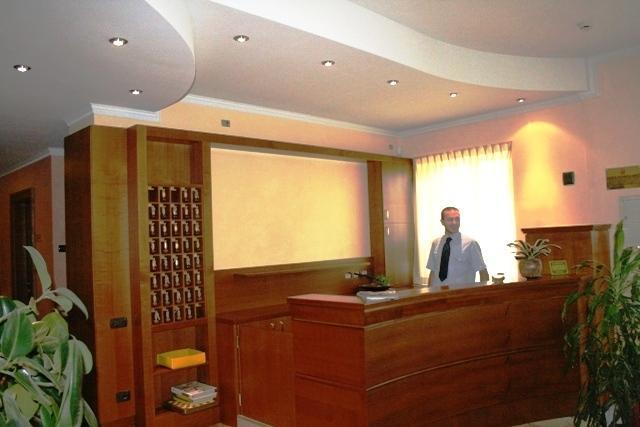 Locanda Sant'Ambrogio Cislago Kültér fotó